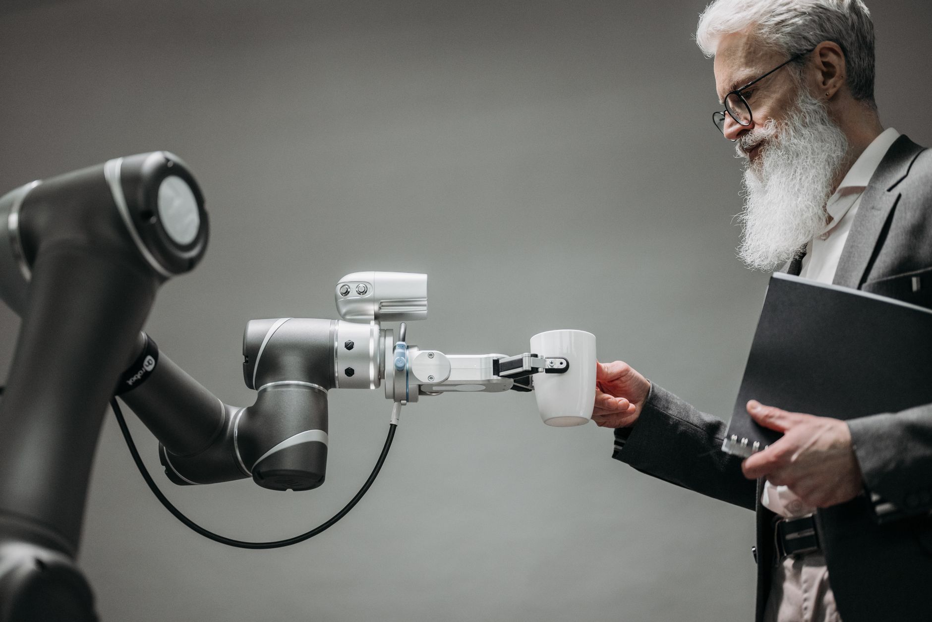 AI and IT Support: What UK Businesses Should Know in 2025